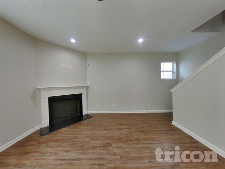 Building Photo - 1168 Werre Way