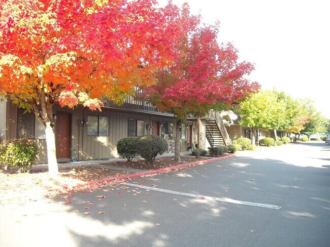 Building Photo - 4201 E 4th Plain Blvd