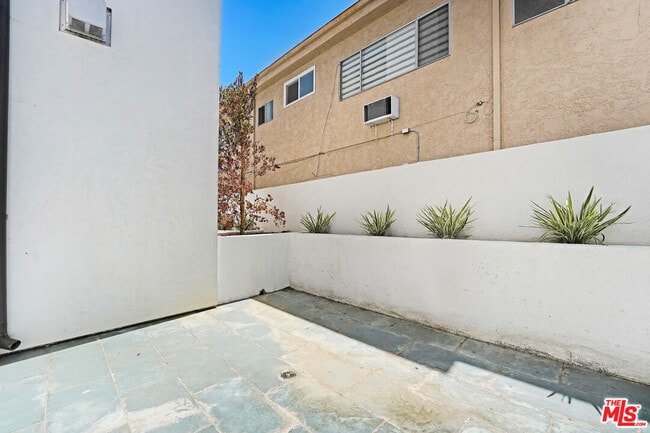 Building Photo - 1621 Franklin St