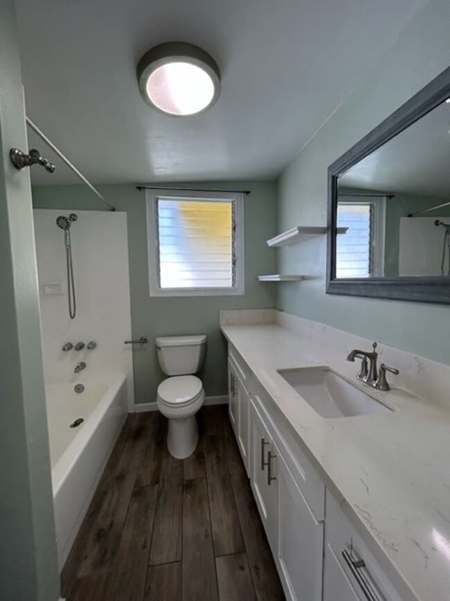 Building Photo - Available on 12/16/25, spacious 1570 sq ft, 3 Bedrooms, 2 Baths, 2 Car Garage Single-Family Home ...