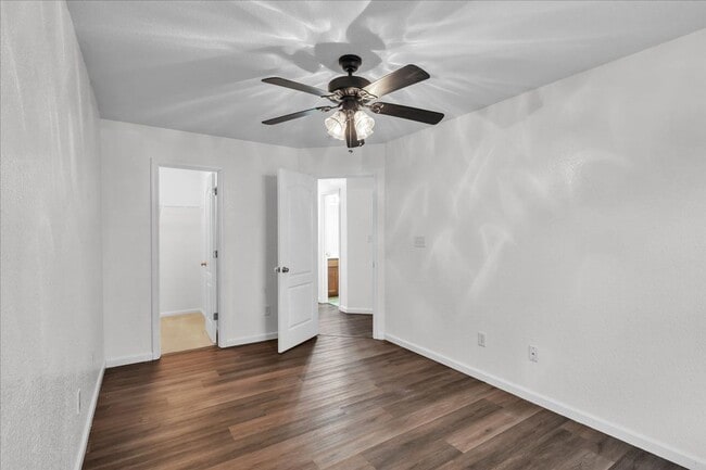 Building Photo - 1315 Teton Cir