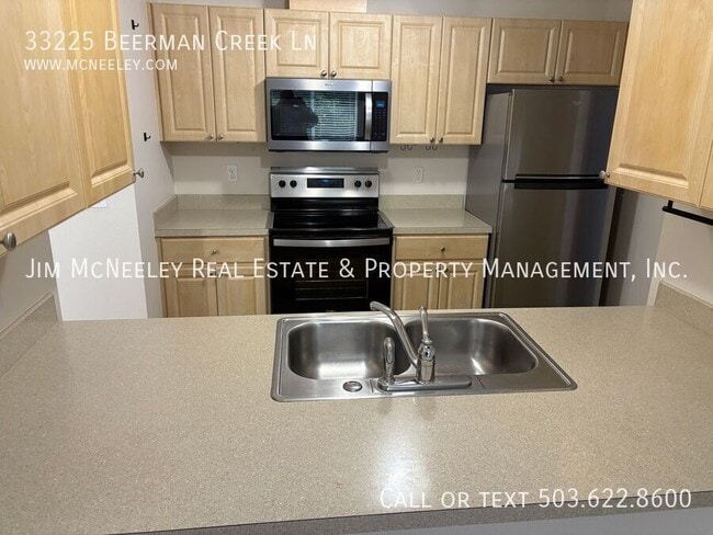 Building Photo - 33225 Beerman Creek Rd