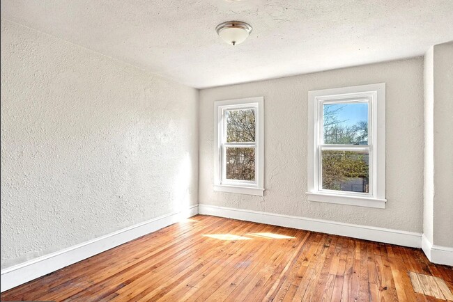 Building Photo - Cozy 2 bedroom in Pottstown