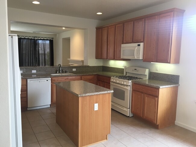 Building Photo - 13675 Dressage Ct