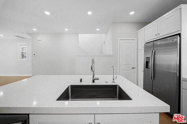 Building Photo - 2413 Little Rock Lane