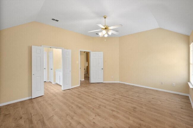 Building Photo - 600 Dover Park Trail