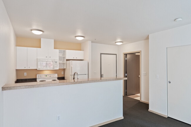 Building Photo - 1610 Belmont Ave