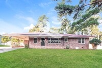 Building Photo - 243 Corbin Dr