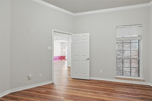 Building Photo - 2110 Pecan Ridge Dr