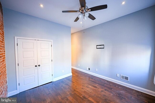 Building Photo - 3013 Elliott St