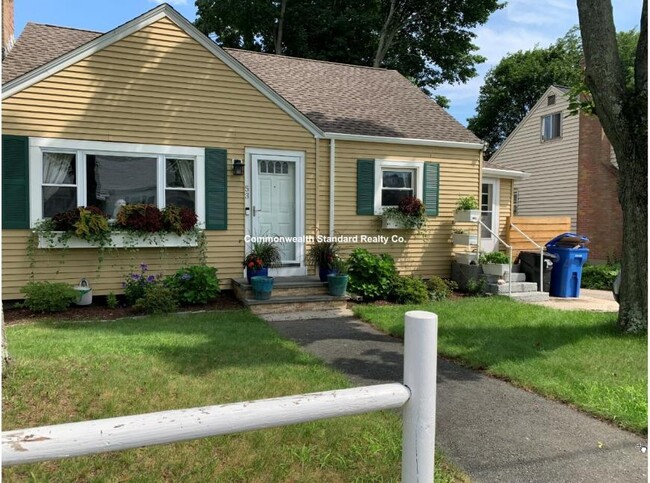 Primary Photo - 3 bedroom in Waltham MA 02453
