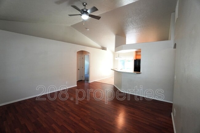 Building Photo - 12303 W Abram Dr