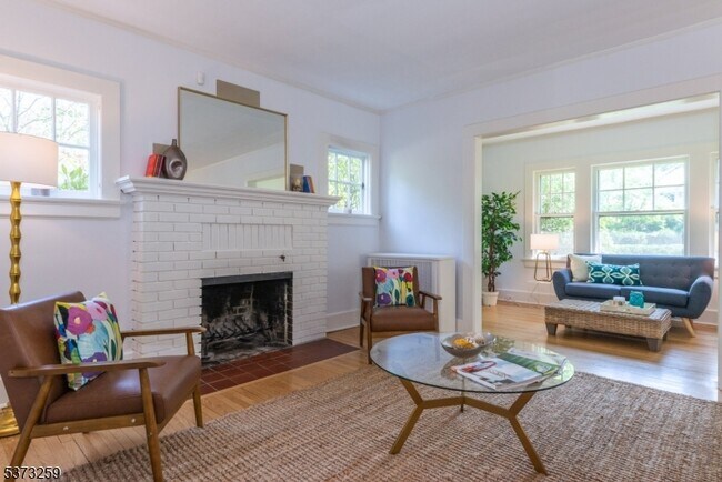 Building Photo - 69 Gordonhurst Ave