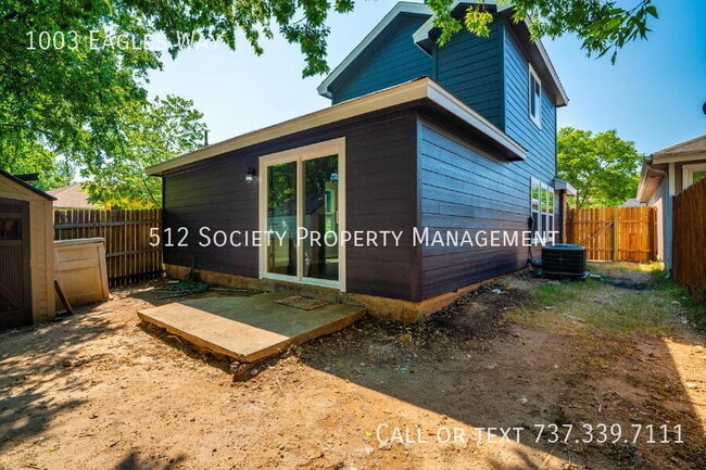 Building Photo - 1003 Eagles Way