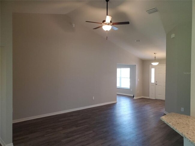 Building Photo - 5076 SW 104th Loop