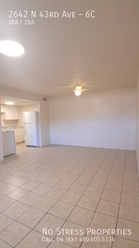 Building Photo - 2642 N 43rd Ave