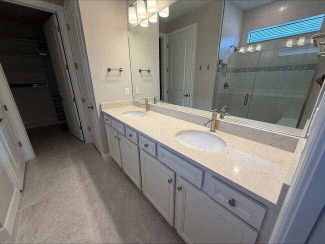 Building Photo - 2459 Brassica Dr