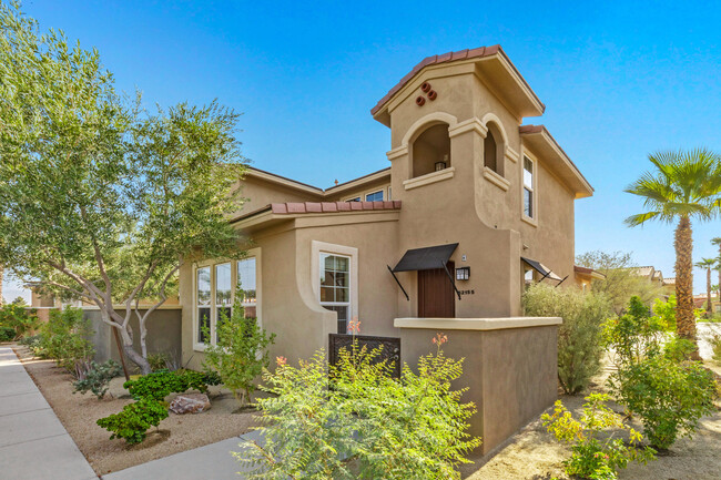 Building Photo - 52155 Desert Spoon Ct