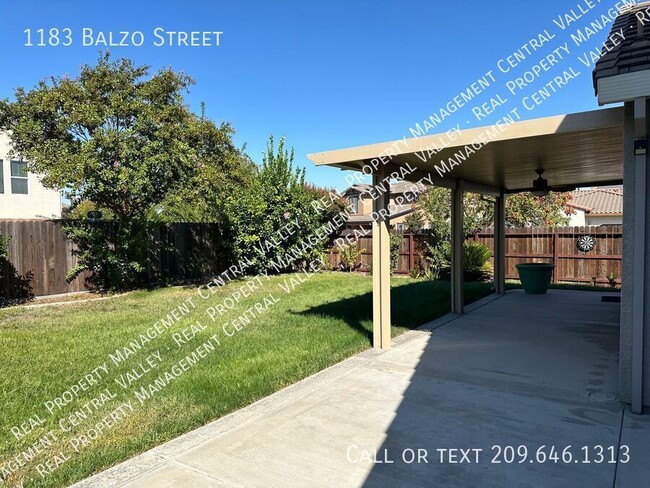 Building Photo - Manteca 4 Bedroom 3 Bathroom Single Story ...