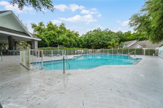Building Photo - 930 Loch Carron Dr