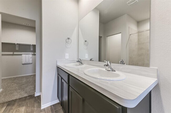 Building Photo - 16524 Cascading Pnes Ct