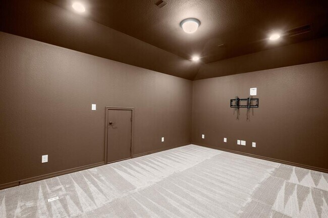 Building Photo - 20521 Martin Ln