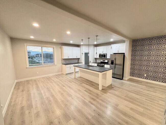 Building Photo - 374 S Willow Leaf Rd