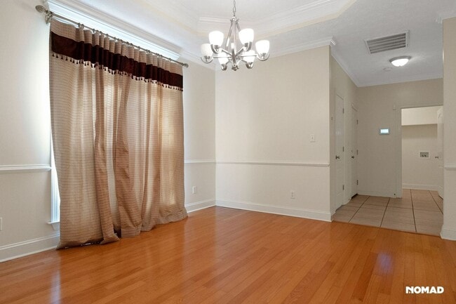 Building Photo - 2729 Quail Run Dr