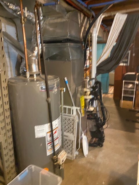 Water Heater - 5559 Blaisdell Ave