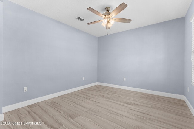 Building Photo - 402 Moray Dr