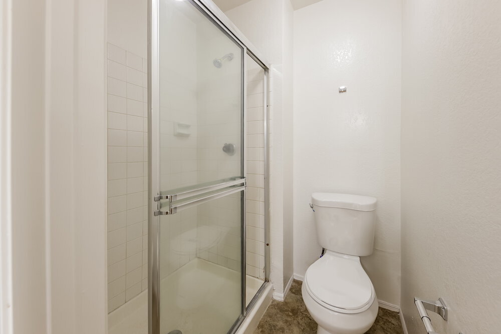 Building Photo - 4211 E Mountain Sage Dr