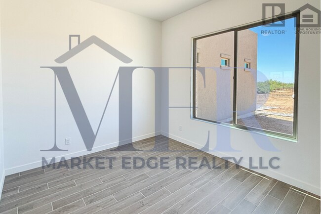 Building Photo - 3Bed/2Bath Home in North Scottsdale! Ready...