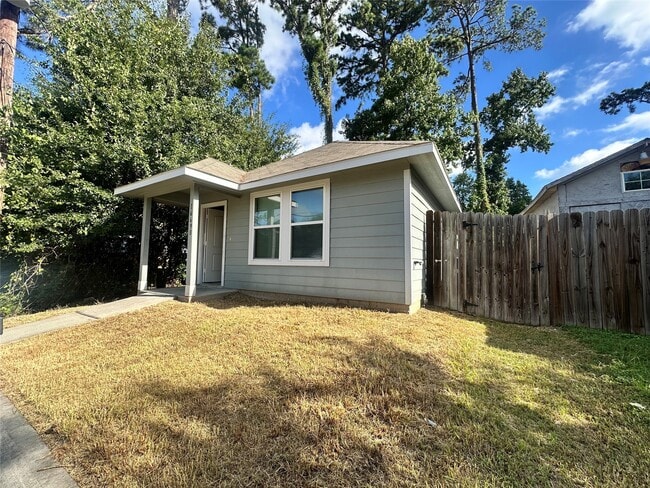 Building Photo - 16698 E Forrestal St