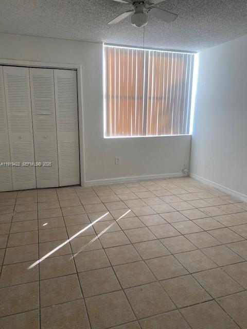 Building Photo - 3895 W 11th Ave