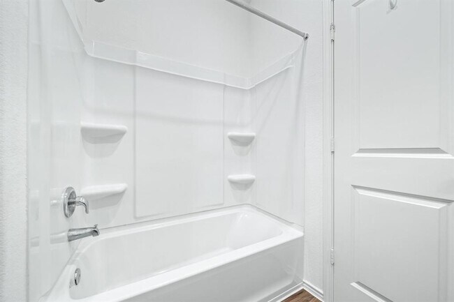 Building Photo - 13601 Mussel Rn