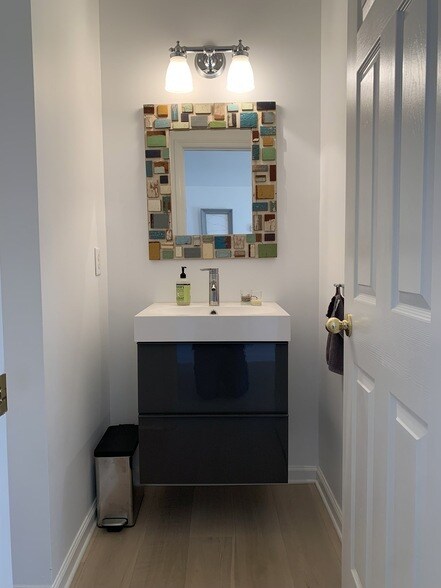 Building Photo - 111 Tyne Dr