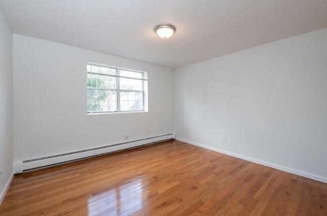 Building Photo - 54 Saint Germain St