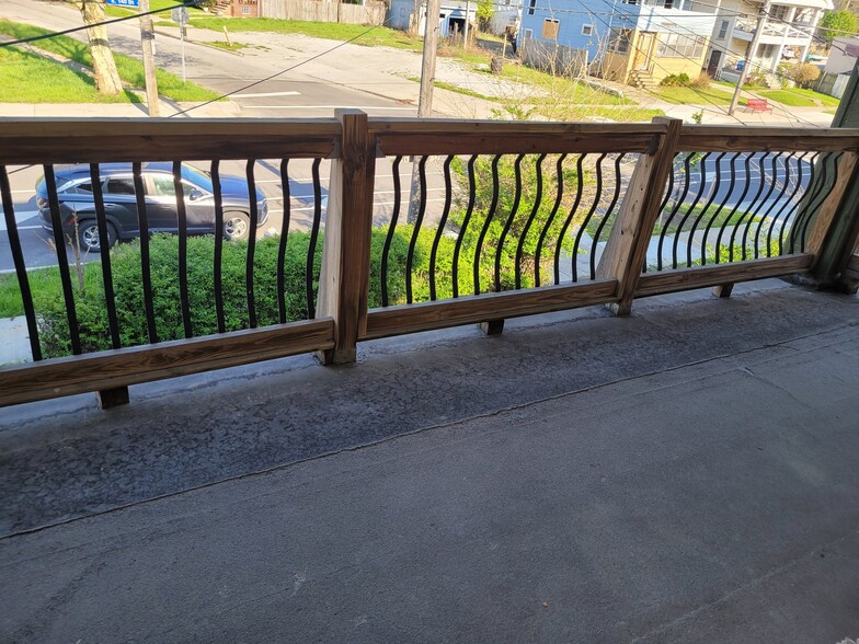 Building Photo - 506 E 140th St