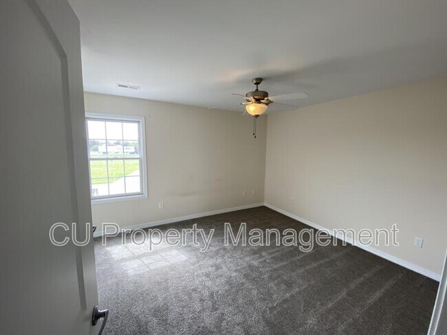 Building Photo - 3324 Stoneway Ct