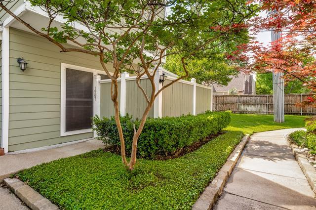 Building Photo - 6220 Bentwood Trail