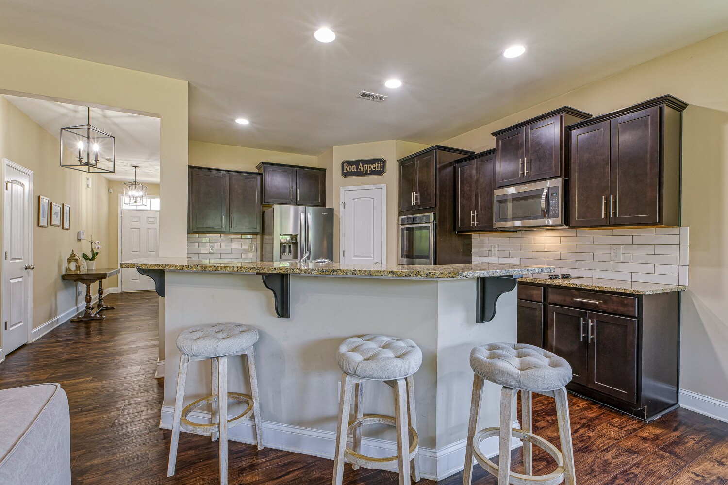 Building Photo - 1608 Cascade Falls Ln