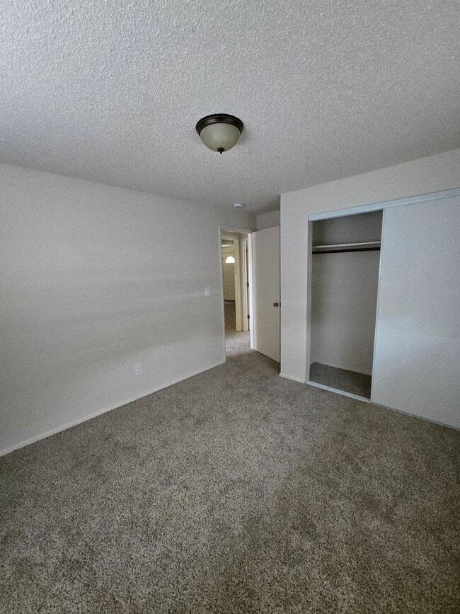 Building Photo - Kay Avenue Duplex