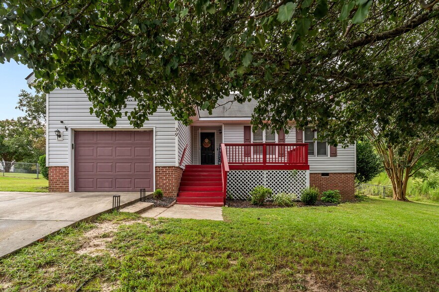 Building Photo - 39 Orrin Ct