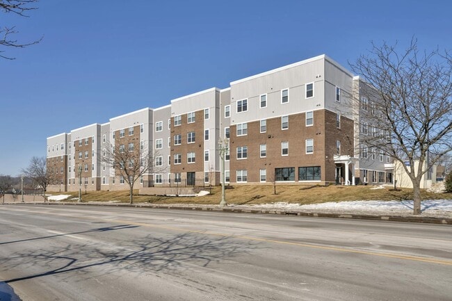 Building Photo - Newton Family Apartments
