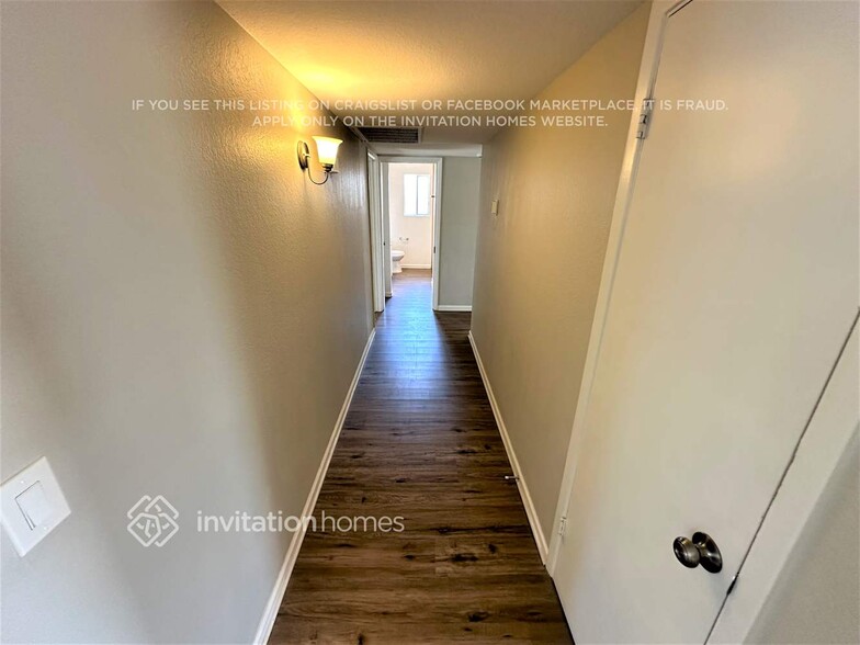 Building Photo - 3628 W Ironwood Dr
