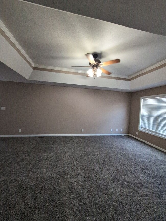 Building Photo - 3510 Southwood Dr