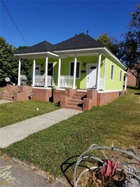 Building Photo - 434 Martin St SE