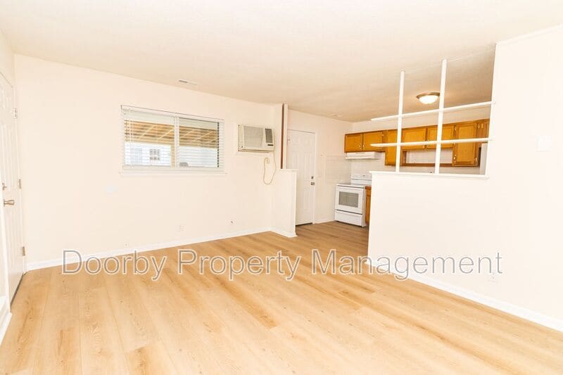 Building Photo - 4716 Tomahawk Trail