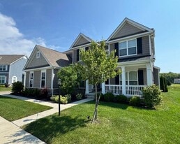 Building Photo - 6306 Avondale Woods Blvd