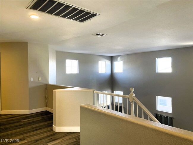 Building Photo - 10031 Candle Canyon Ct
